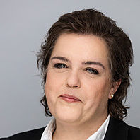 Portraitfoto Petra Krämer