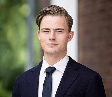 Porträtfoto von Florian Schliefer