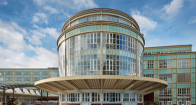 Außenansicht Barthonia Forum Köln