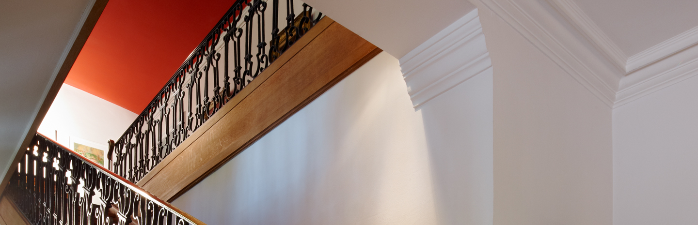 [Translate to Englisch:] Innenansicht Wohnhaus, Treppenhaus